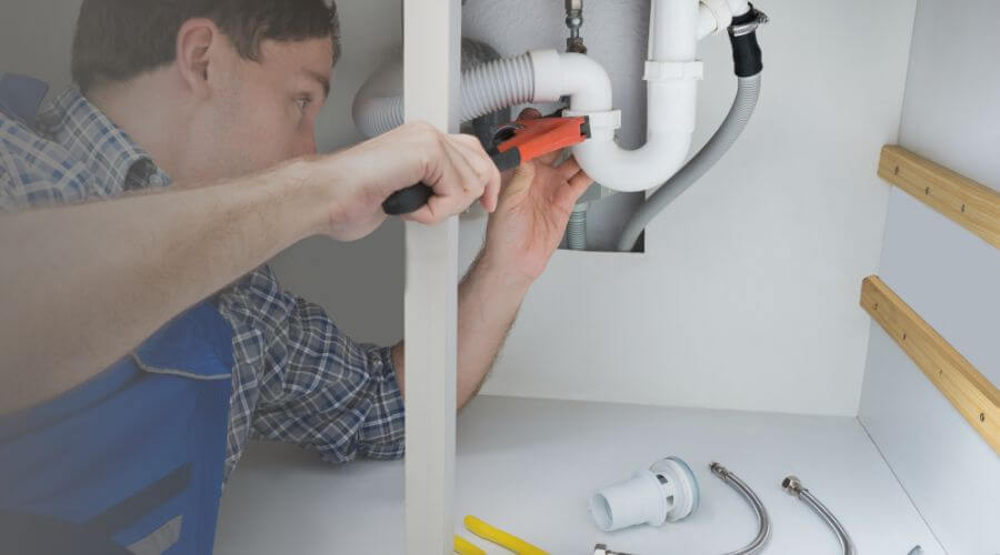 Expert burst pipe repair services in Viola, TN
